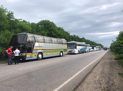 Управление Укртрансбезопасности в Николаевской области и патрульная полиция 13 июня остановили автобусы, в которых перевозили детей из Николаева в Рыбаковку.