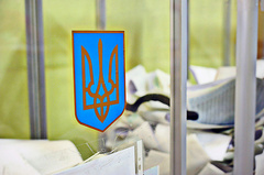 25 октября в Донецкой области не начали свою работу 235 участковых избирательных комиссий 205 - в Мариуполе, 30 - в Красноармейске