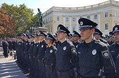 Вместо участковых, полиция запустила проект полицейских офицеров.