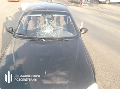 В городе Каменка-Днепровская Запорожской области 5 августа нетрезвый полицейский, который управлял автомобилем «Daewoo», сбил женщину.