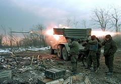 В ночь на 4 января боевики на Востоке Украины 10 раз прибегали к провокациям и открывали огонь по позициям украинских военных, используя различные виды вооружения, в том числе реактивную артиллерию
