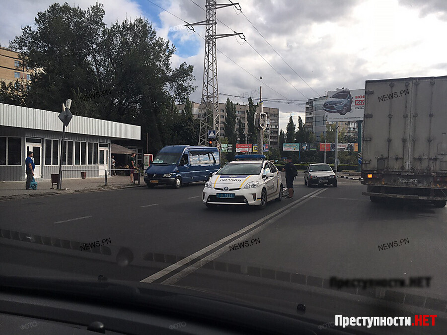 Автомобиль сбил велосипедиста