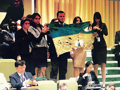 Делегация Украины покинула зал Генеральной Ассамблеи ООН во время выступления президента РФ Владимира Путина.
