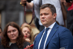Андрей Богдан был назначен на должность главы Администрации президента, чтобы там «ничего не рухнуло», при этом в команде Владимира Зеленского понимали, что может быть скандал.