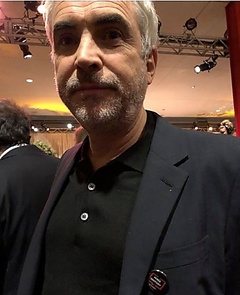 Лауреат премии «Оскар», мексиканский режиссер Альфонсо Куарон призвал освободить украинского политзаключенного и режиссера Олега Сенцова.