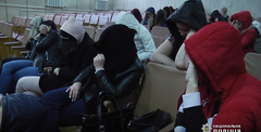 В Киеве полиция провела обыски в сети интимных салонов, задержала сутенеров и доставила в райотдел 50 проституток.