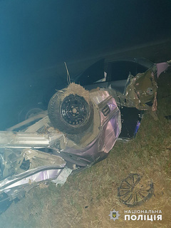 В понедельник, 1 июля, в Березанском районе произошло дорожно-транспортное происшествие при участии автомобиля «Nissan », в результате чего погибли два человека.