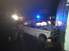 В Николаеве 18 ноября столкнулись маршрутное такси и легковой автомобиль «ВАЗ-2106».