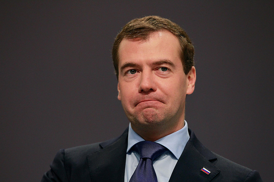 Медведев: Надежды наладить отношения с Трампом больше нет