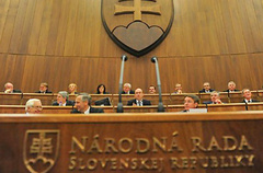 В результате выборов в парламент Словакии, состоявшихся 5 марта, в законодательный орган страны прошли откровенно пророссийские силы и популисты.