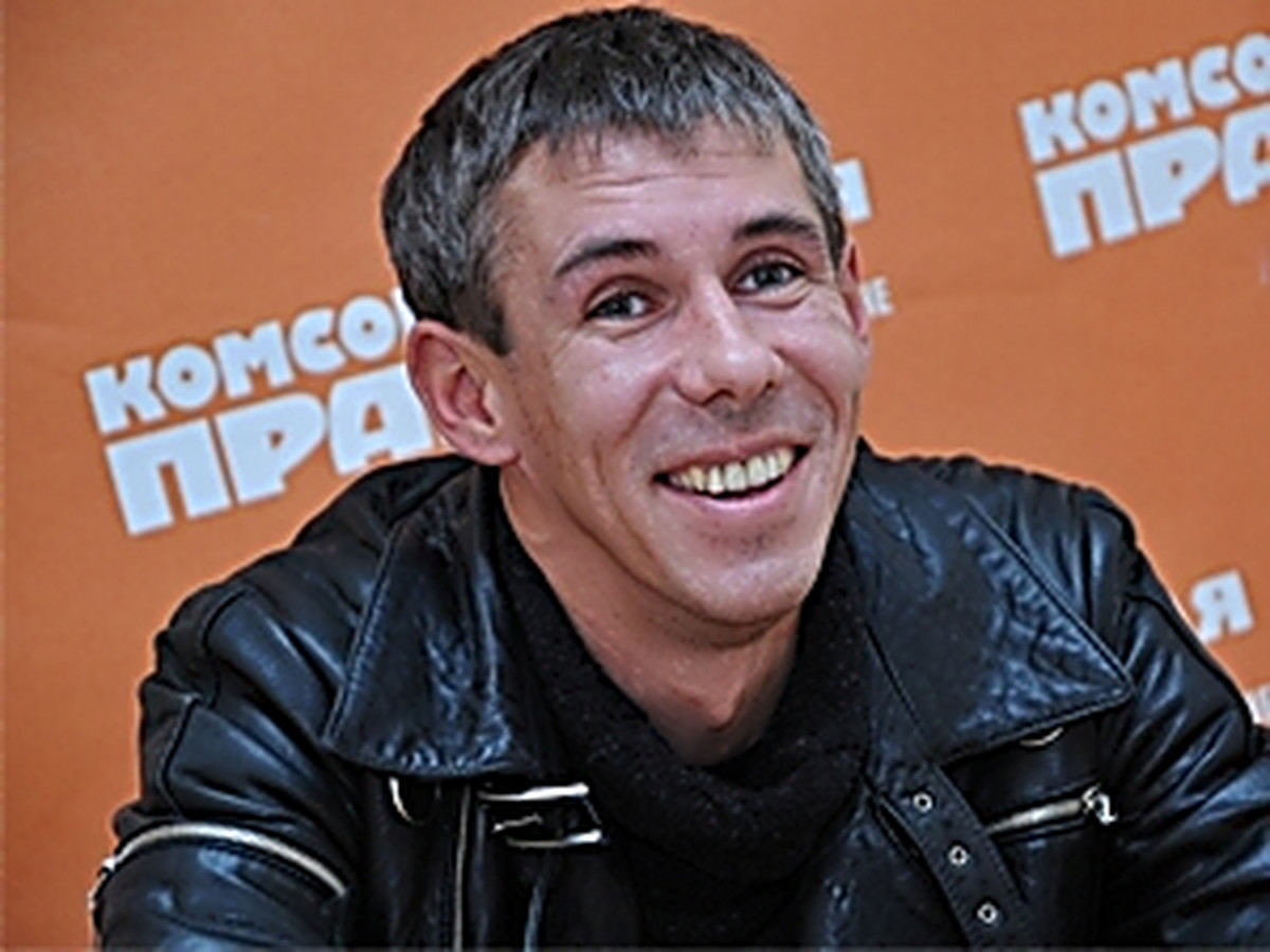 Смотреть Алексей Панин скандалит в Крыму видео Смотреть Алексей Панин скандалит в Крыму видео