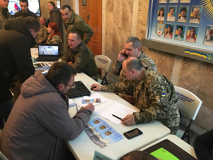 В Николаеве военкомат в онлайн-режиме провел «ярмаркувакансий»