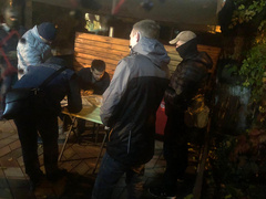 В Николаеве 23 октября спецназ полиции и спецподразделение СБУ «Альфа» задержали  группу лиц, которые могут быть причастны к вымогательству у местного бизнесмена.