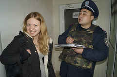 Еще в декабре 2014 года сотрудники милиции могли пресечь бурную деятельность 19-летней винничанки, добровольца Виты Заверухи, которая сейчас подозревается в причастности к обстрелу поста ГАИ под Киевом.